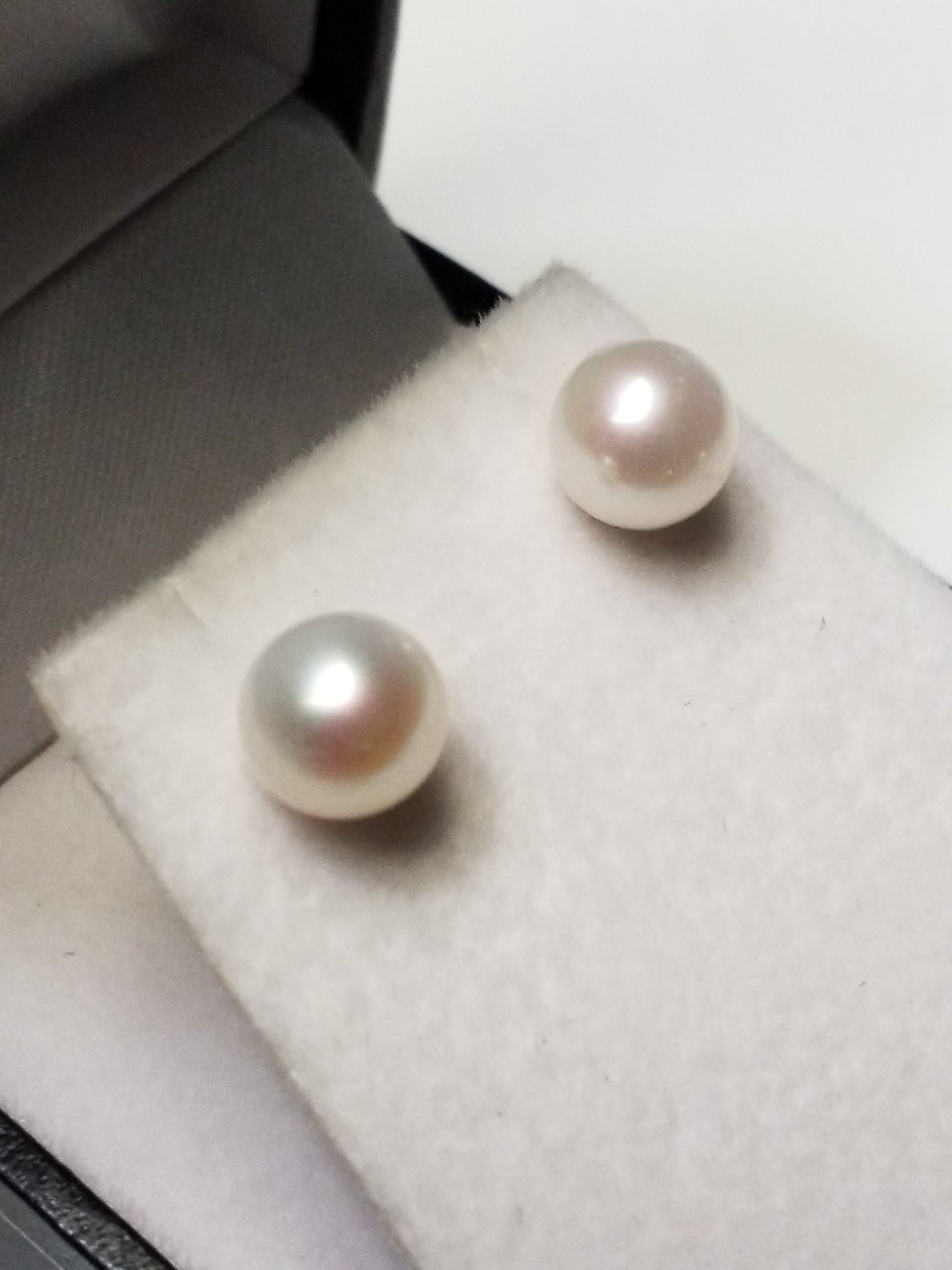 Cultured Pearl Earrings