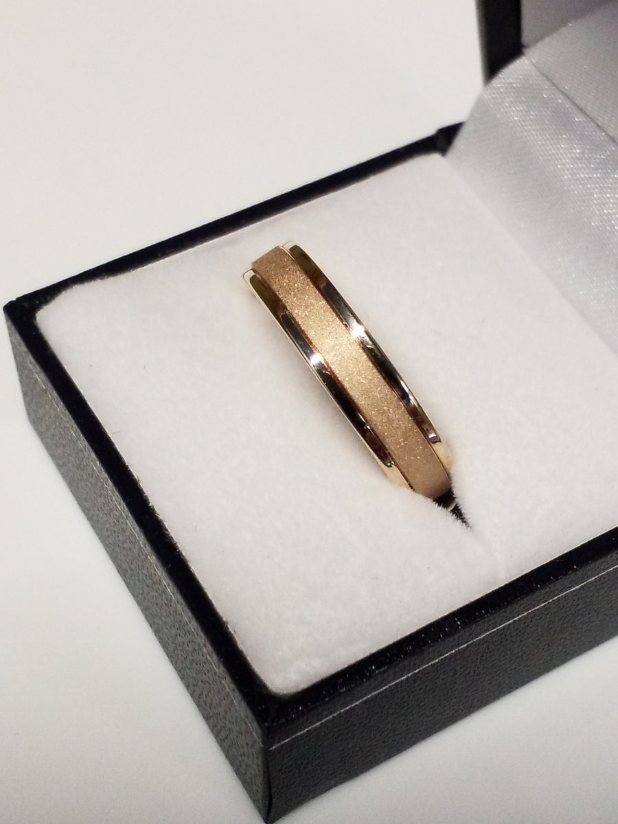 Gold Wedding Band – Lesser Jewellers