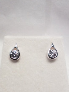 S/SEarrings - Pear shaped studs