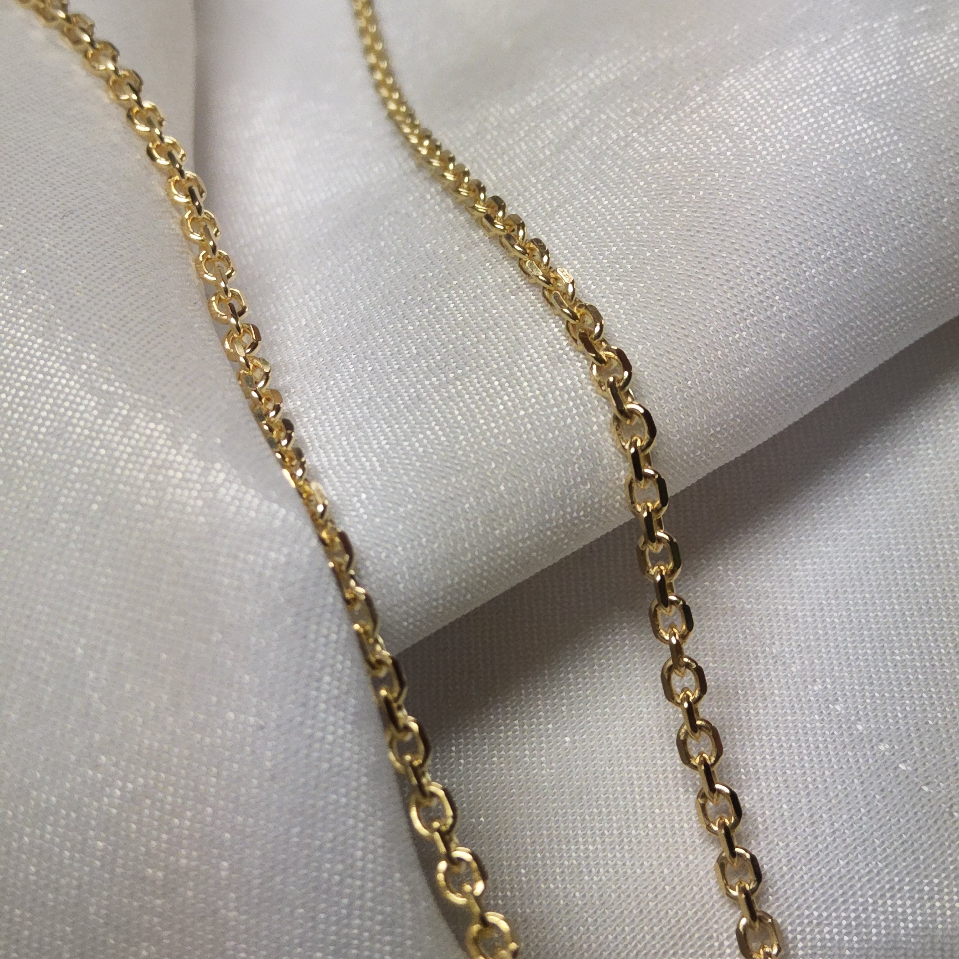 22" 10Kt Yellow Gold Chain - Rolo Style