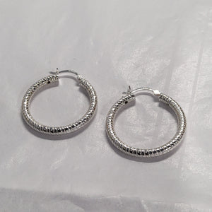 S/SEarrings - Textured Hoops