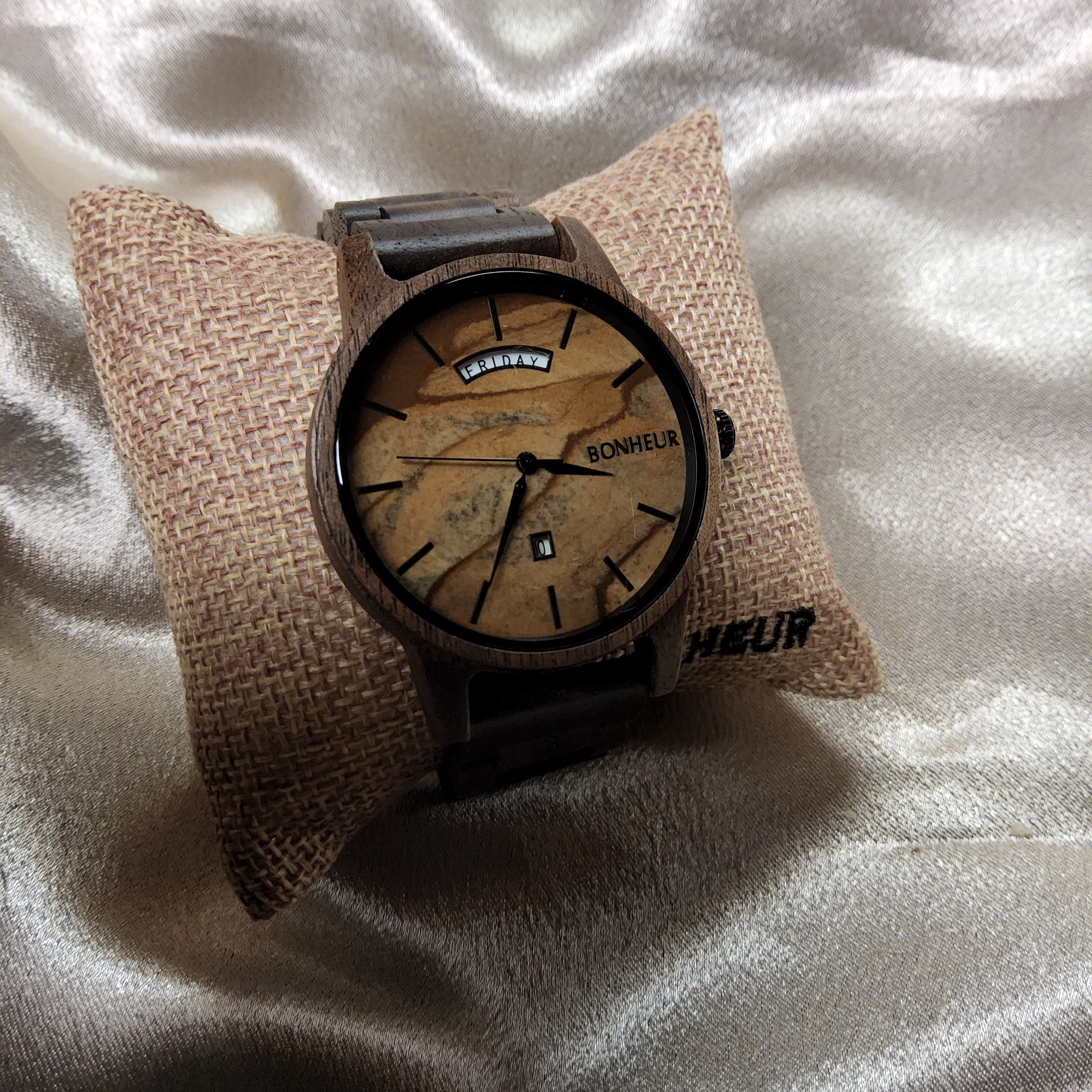 Men's Bonheur Exotic Wood Watch - MATTERHORN (Walnut 42mm)