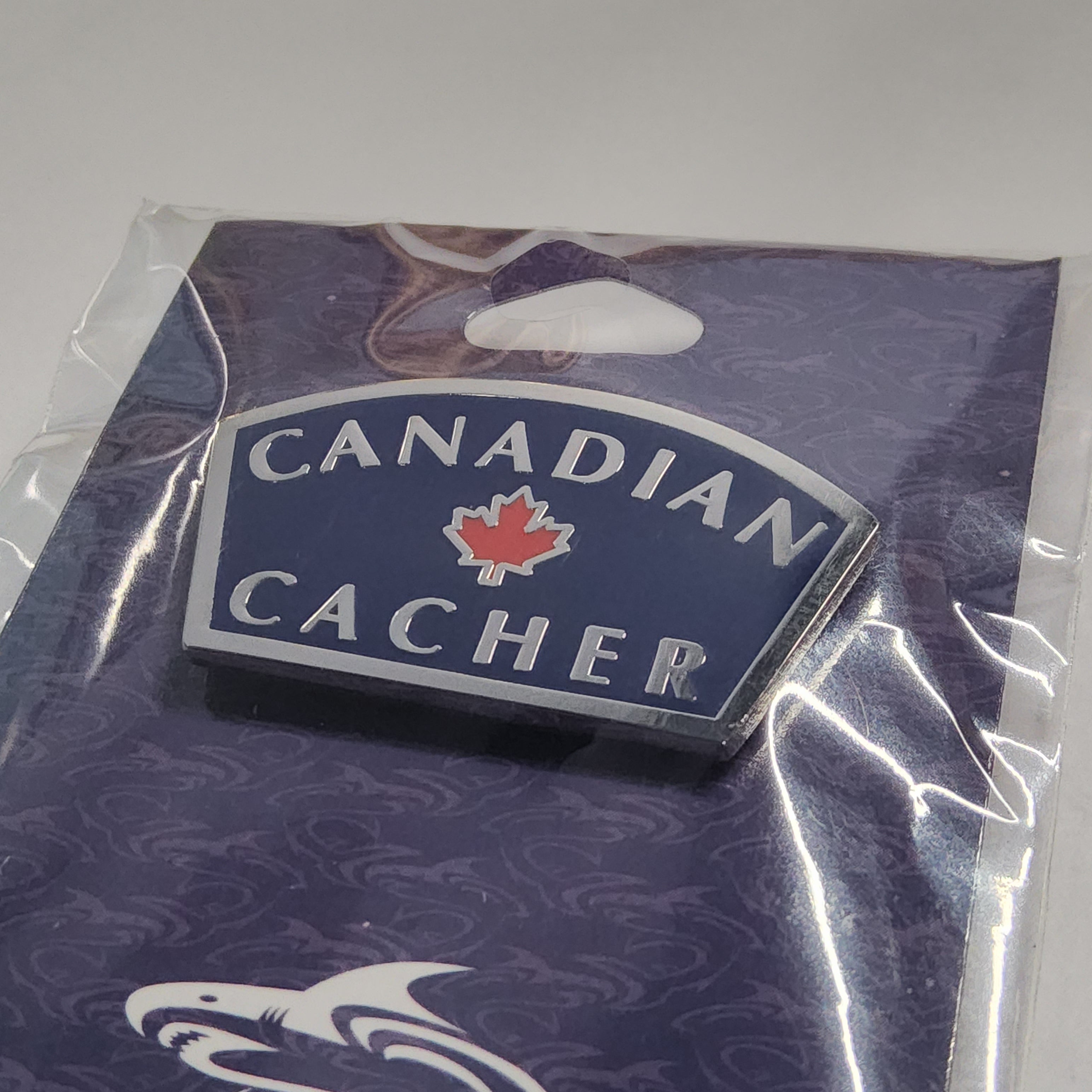 Canadian Cacher Pin - Two colours available